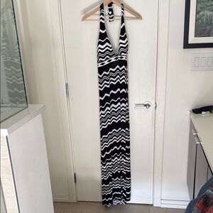 Chic Black and White La Blanca Wavy Halter Maxi Dress